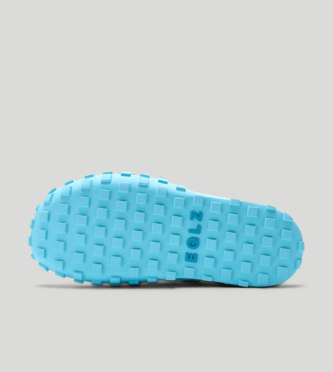 EQLZ 101 Mules Azure Veil