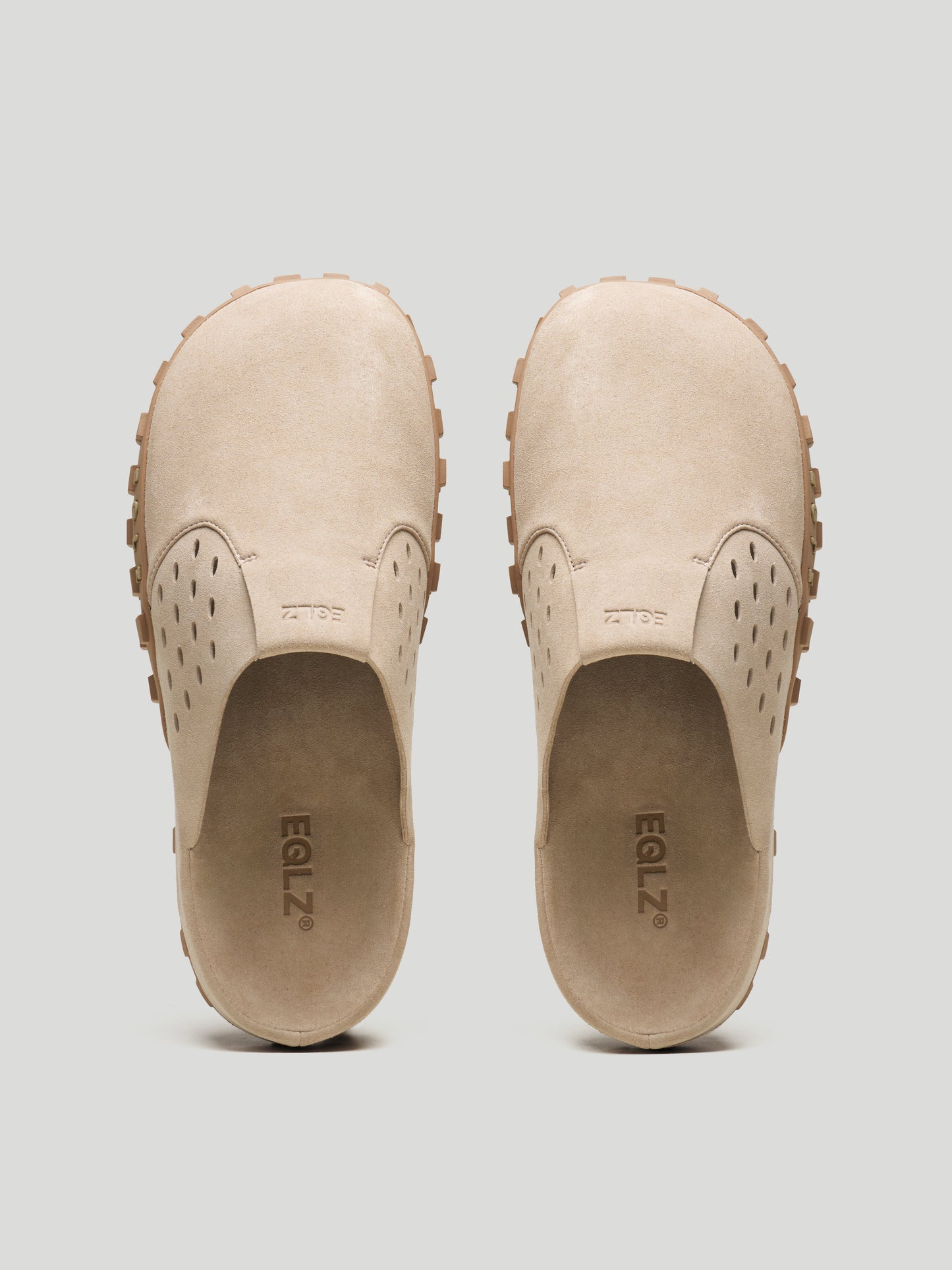 EQLZ 101 Mules Mountain Taupe